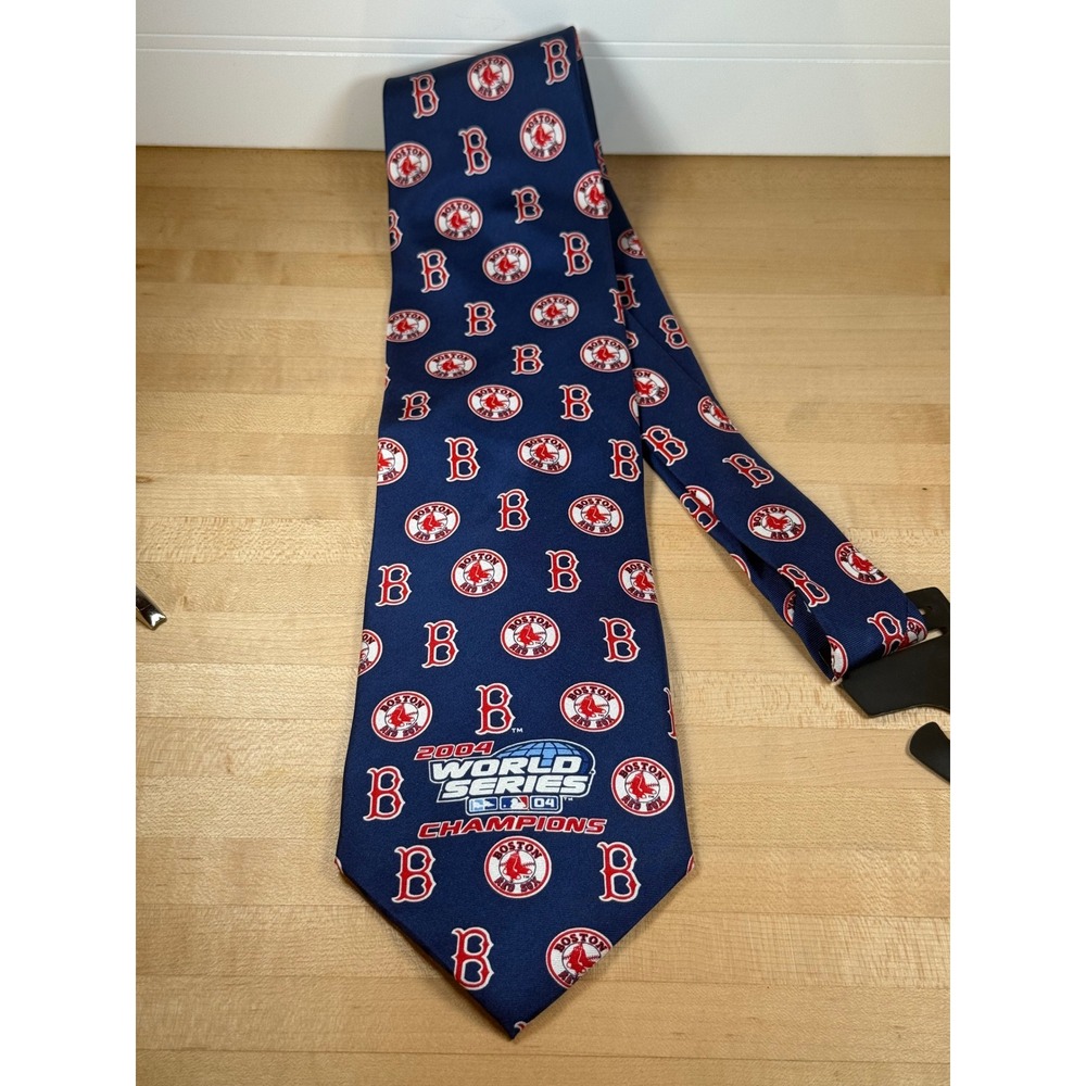 Boston Red Sox 2004 World Series Champions‎ Tie MLB Baseball Fan Gift
